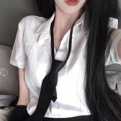 隔窗友缘